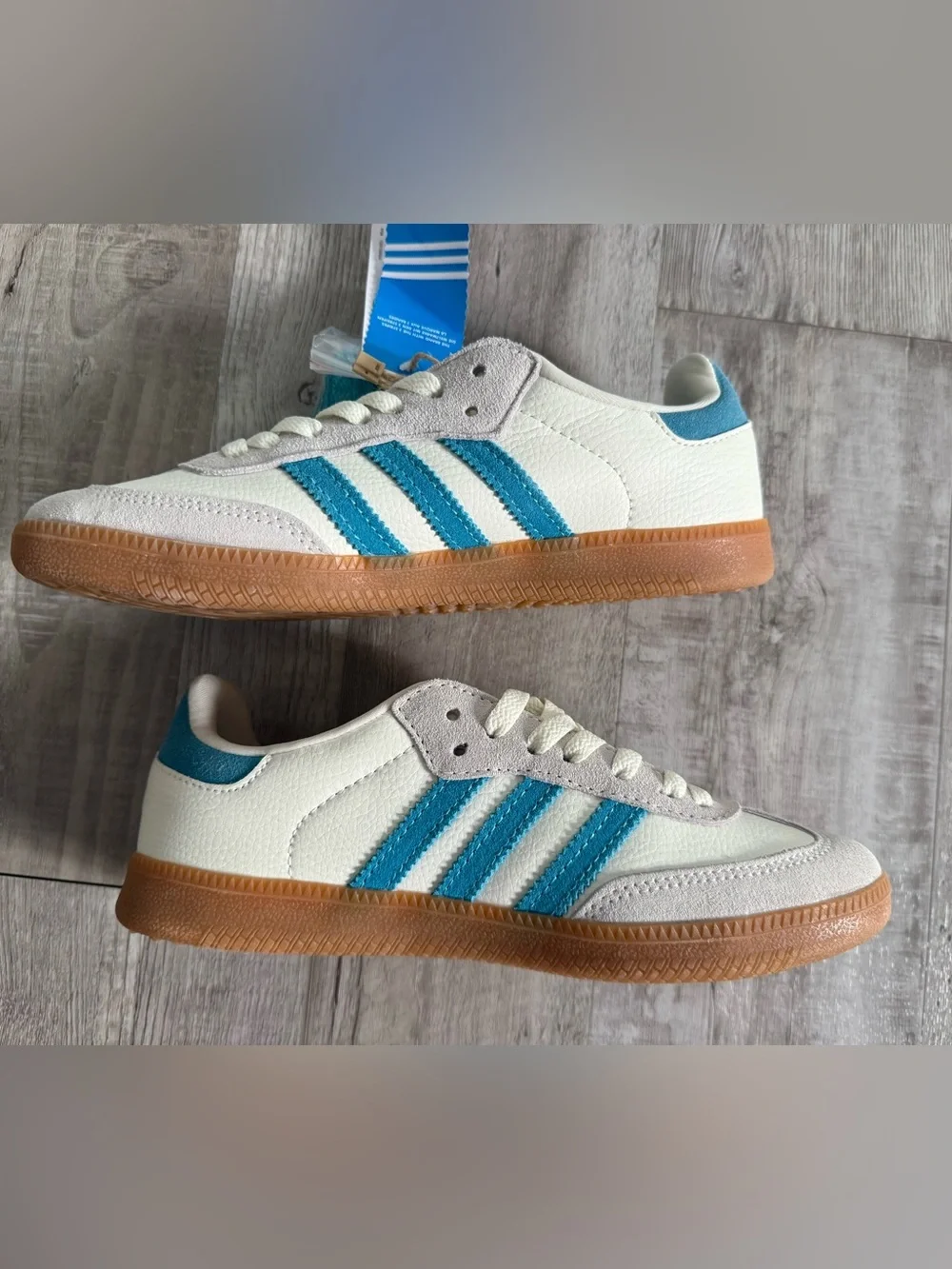 NWT adidas Samba OG Women Beige Blue Size W6.5/EU38